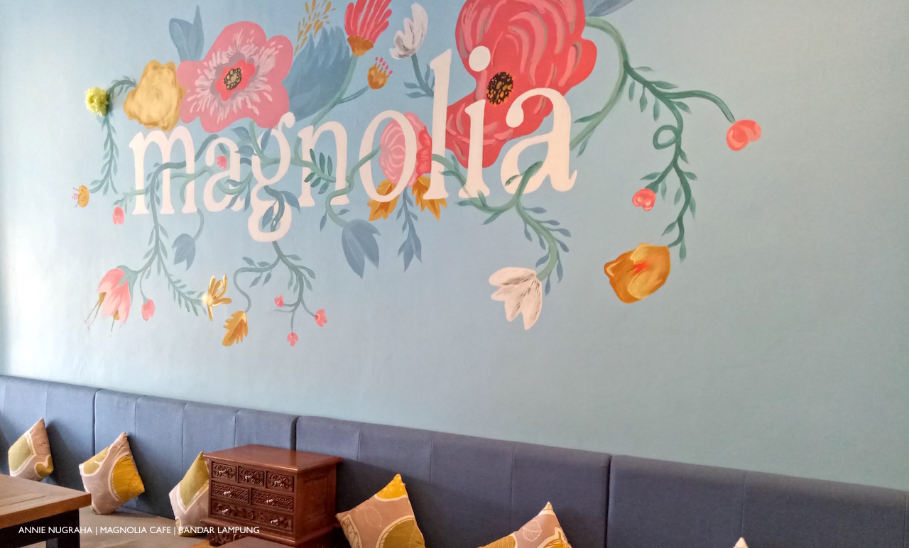 The MAGNOLIA Floral Cafe | Cafe Istagenic dengan Sentuhan Bunga di Bandar Lampung