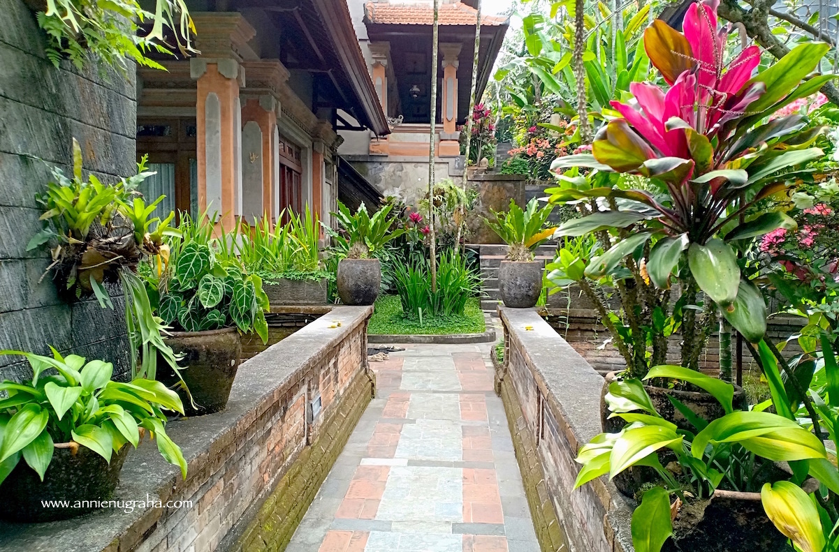 Ubud Terrace Bungalow. Menikmati Akhir Pekan yang Hening, Tenang, dan Damai di Ubud