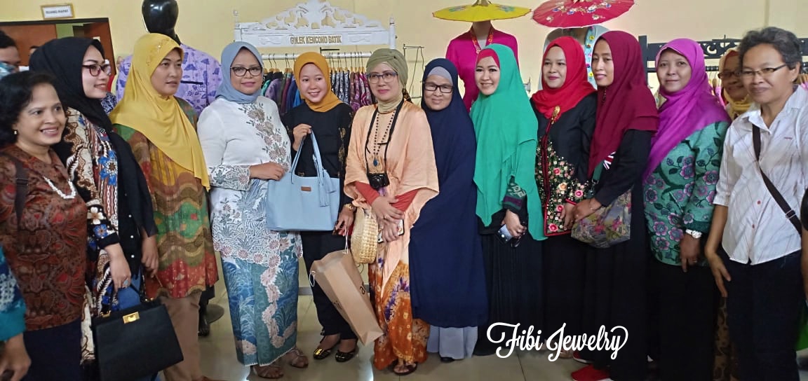 Basic Wire Jewelry Workshop Bersama DEKRANASDA DKI Jakarta. Satu Langkah Awal Untuk Pecinta Perhiasan Kawat di Jakarta