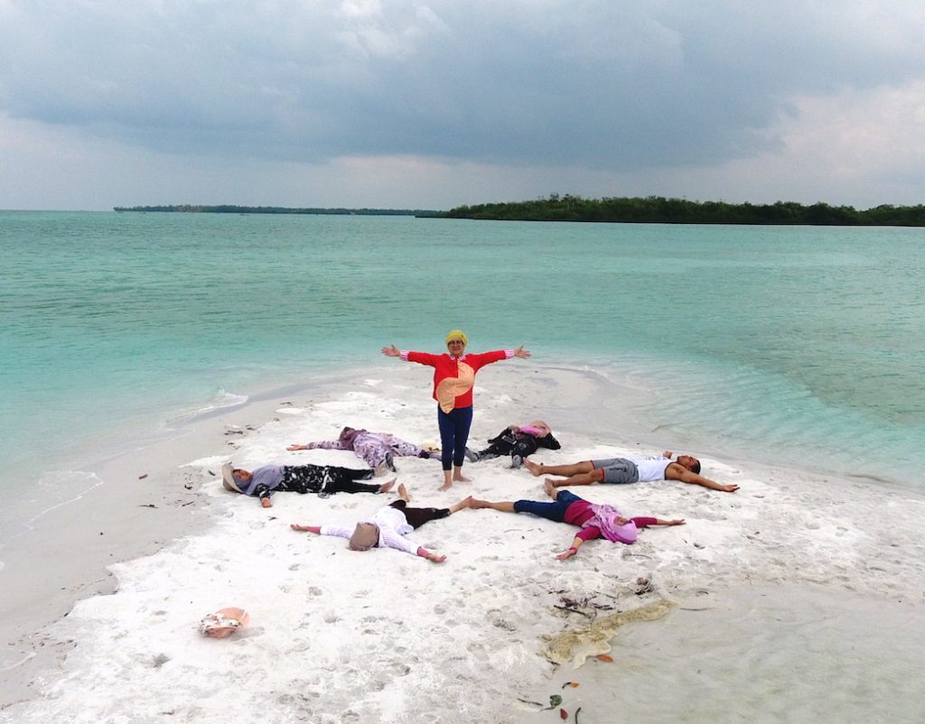 LEEBONG Island Belitung. Pulau Dimana Keindahan Alam Menjadi Satu