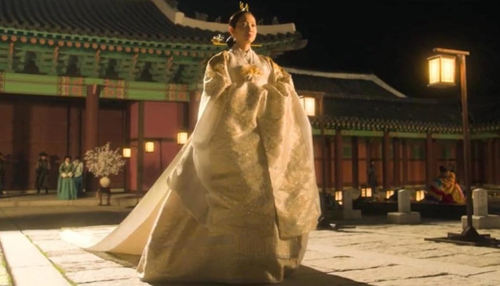 The Royal Tailor. Sekelumit Kisah Tentang Fashion dan Sepotong Cinta di Masa Dinasti Joseon, Korea.