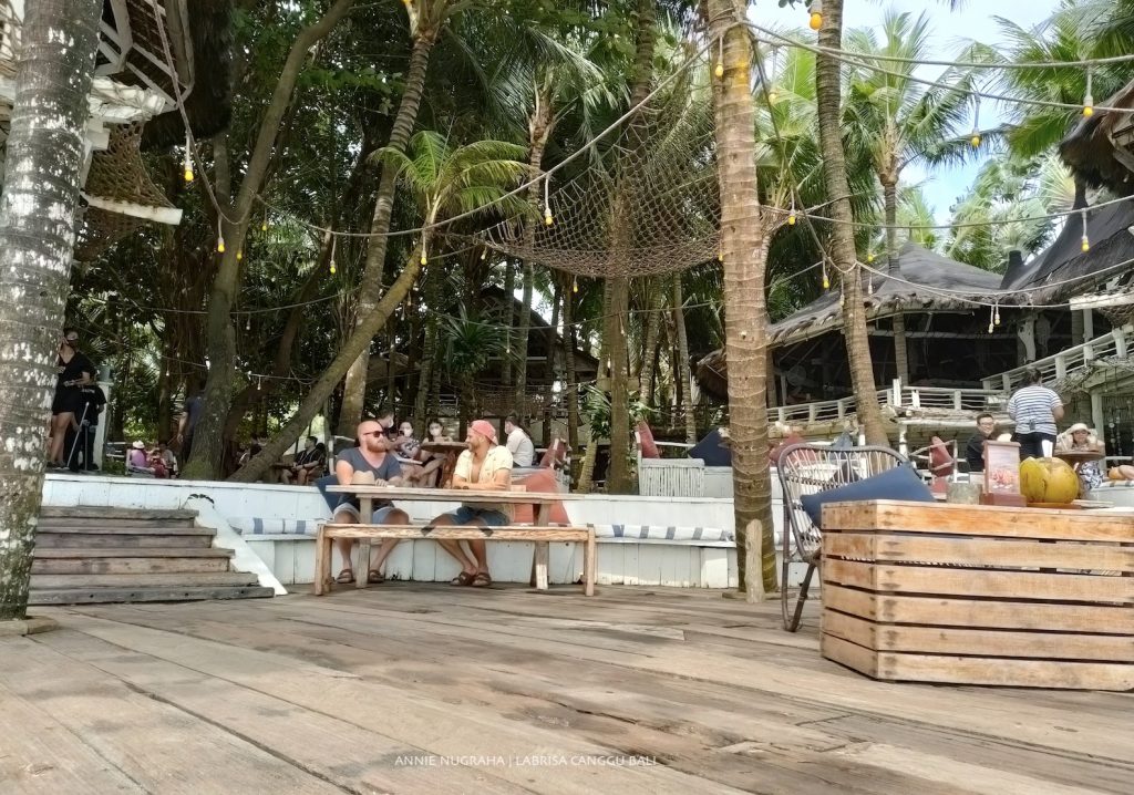 Menikmati Semilir Angin Echo Beach di La Brisa Canggu Bali