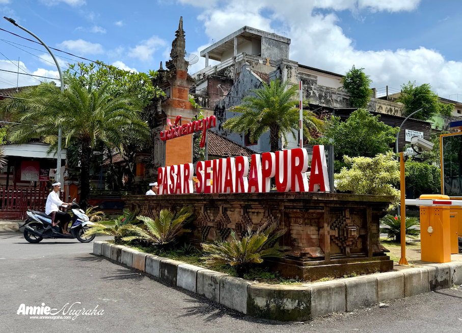 Megahnya Pasar Semarapura Klungkung Karangasem Bali, Produk Apa Saja Yang Bisa Kita Temukan Di Sini?