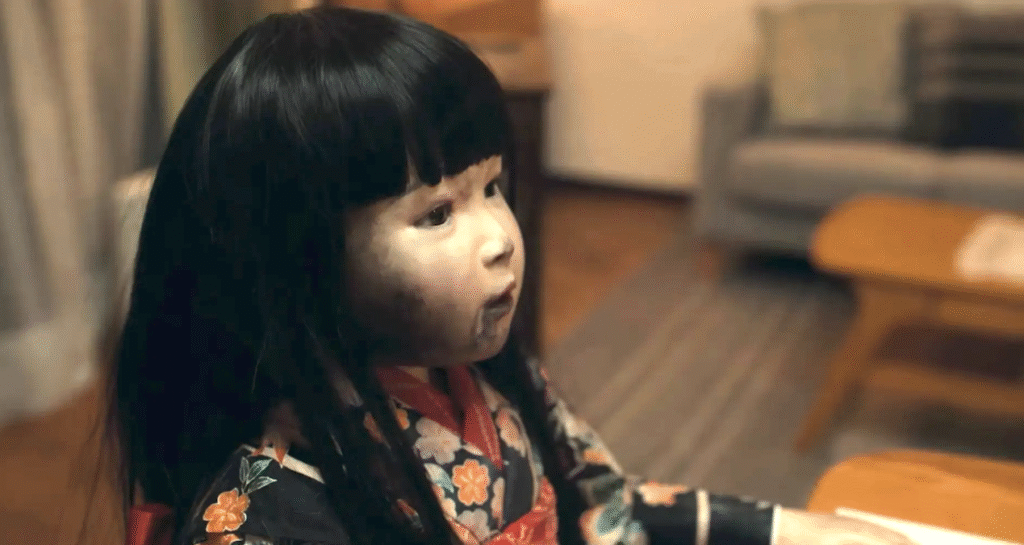 Dollhouse, Misteri Boneka Hidup Jepang yang Menghantui Keluarga